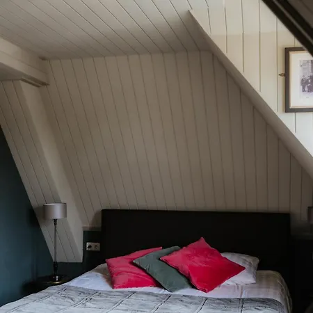 D'n Brouwer Bed & Breakfast 4*