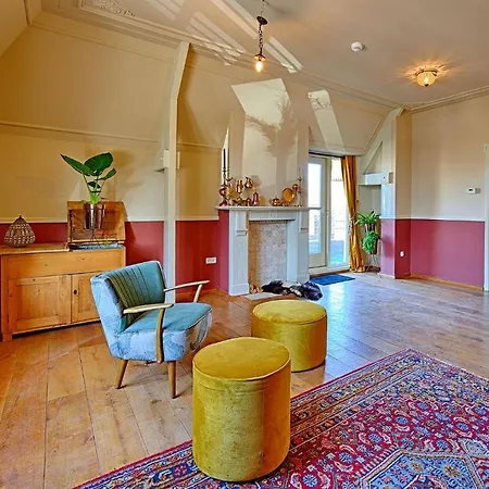 Bed and breakfast D'n Brouwer 4*